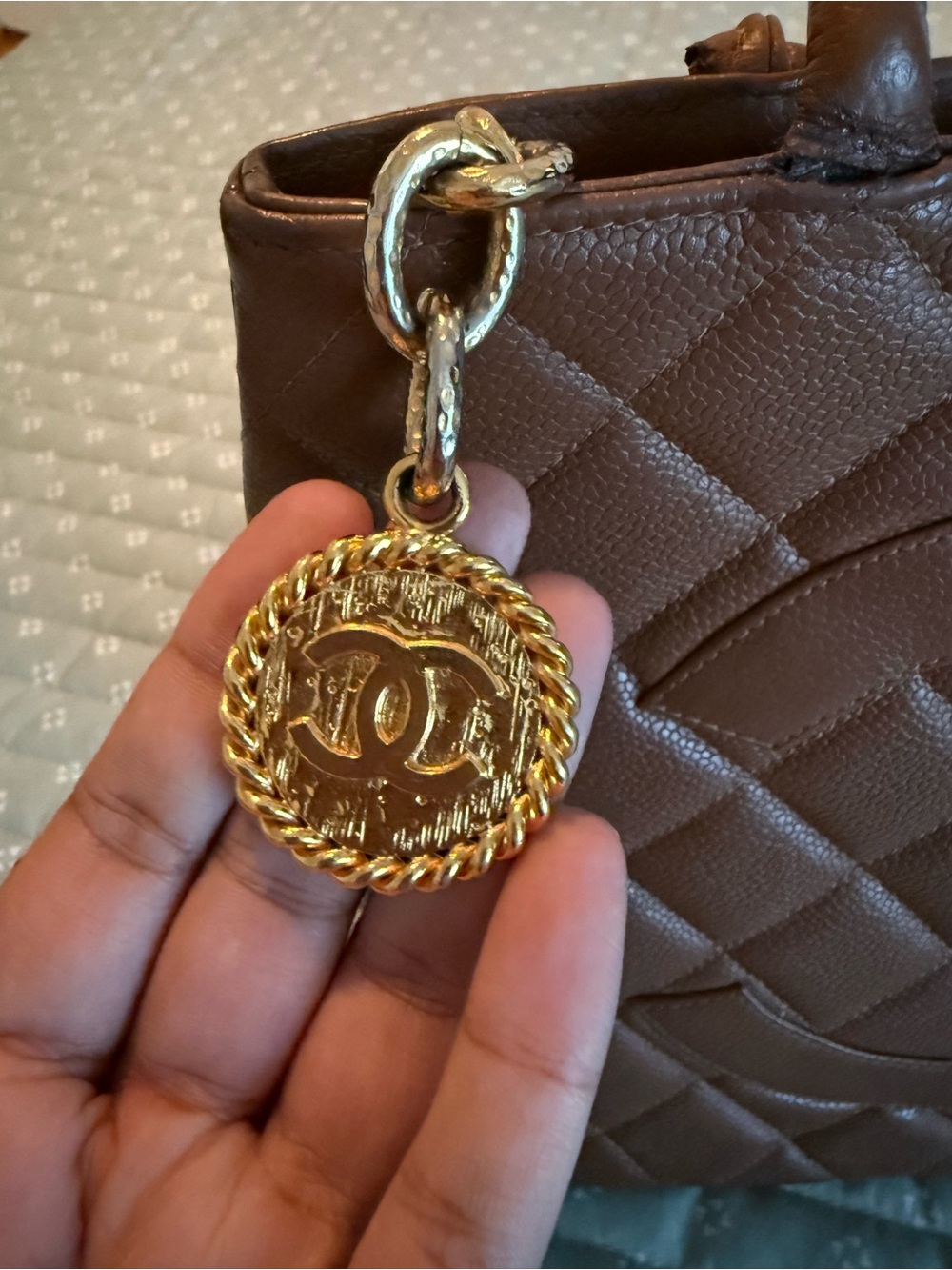 Chanel Caviar Brown Leather Quilted Medallion Tote - 24 Karat Gold - Picture 3 of 14
